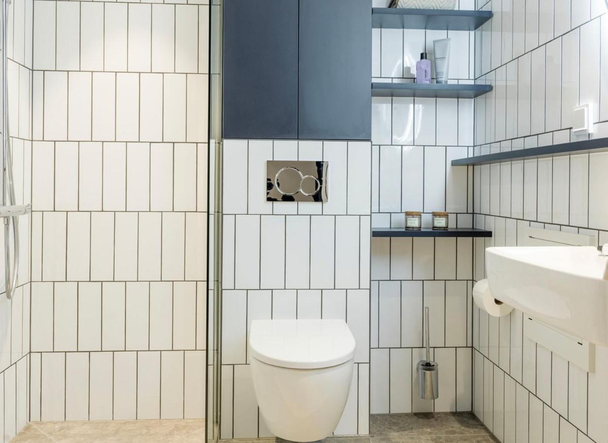 Unity Malmoe - A Studio Hotel エクステリア 写真